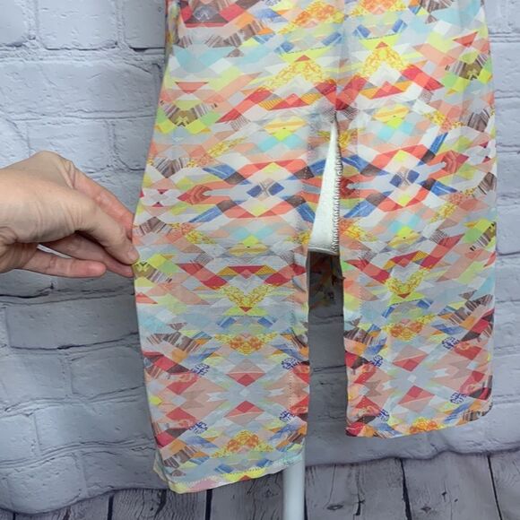 Cabi Avery sleeveless tunic top - Picture 6 of 10